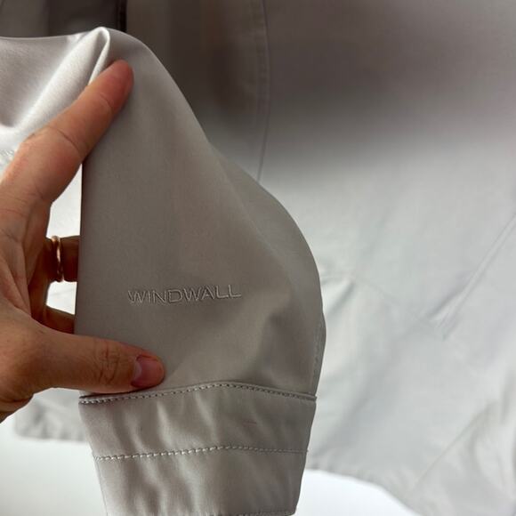 The North Face Light Jacket - Women's Large - Picture 4 of 5